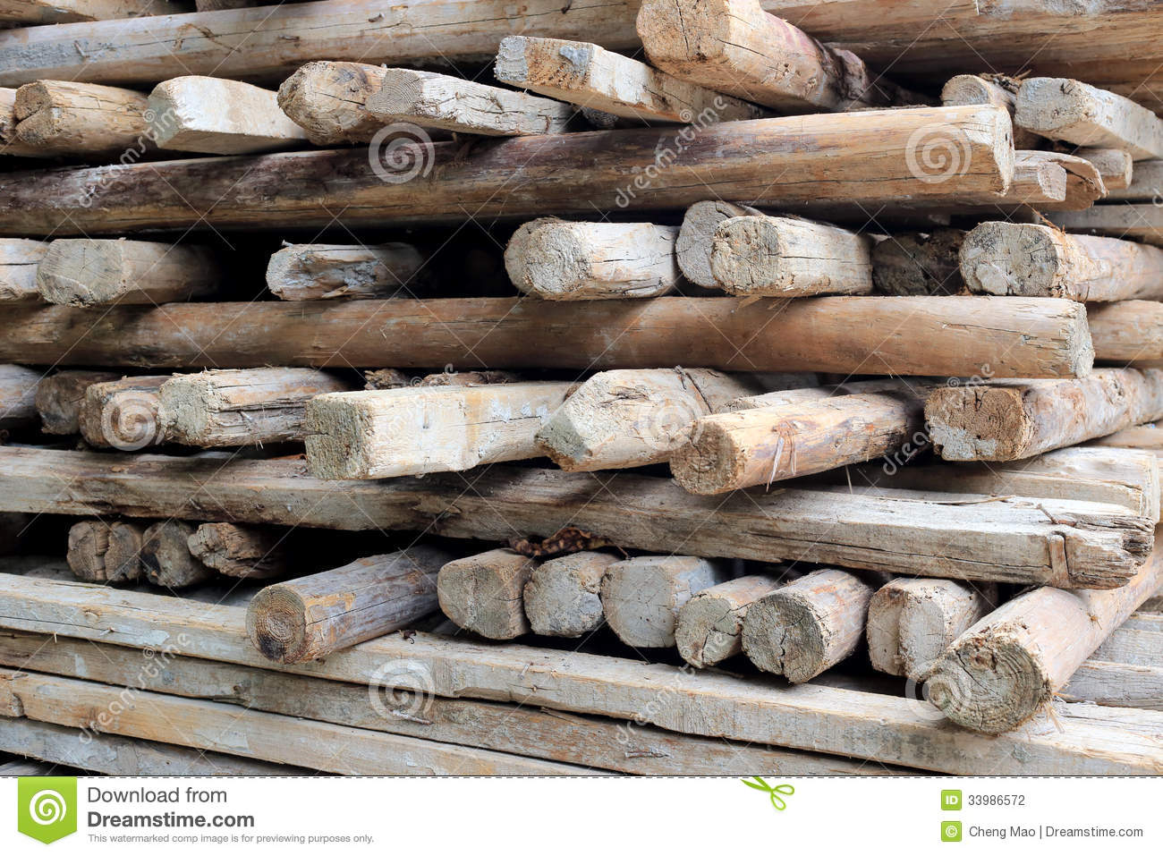 Pile Of Old And Dirty Lumber Stock Photography   Image  33986572